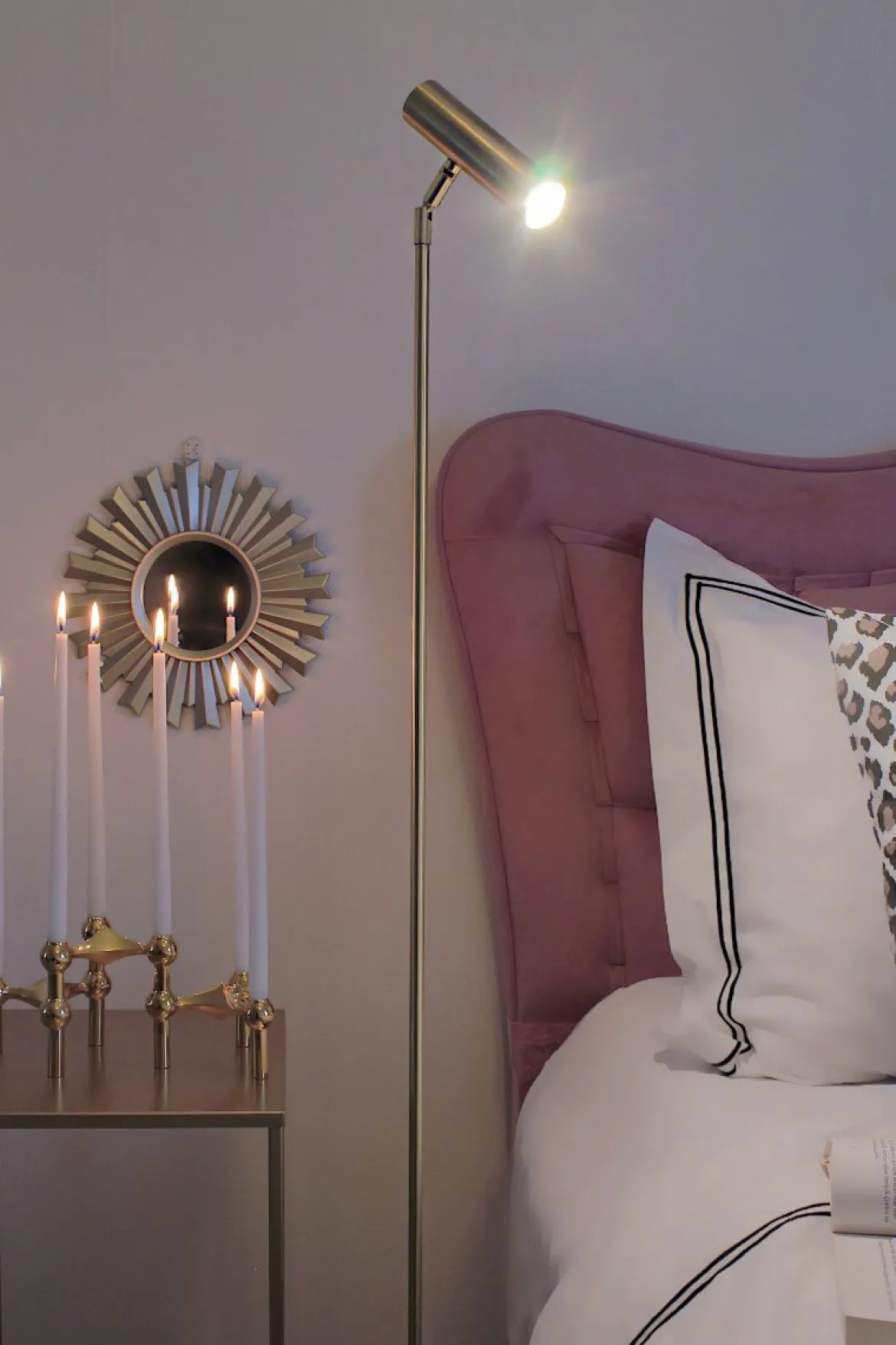 ARTIC Golvlampa Dimbar 140cm Matt Mässing