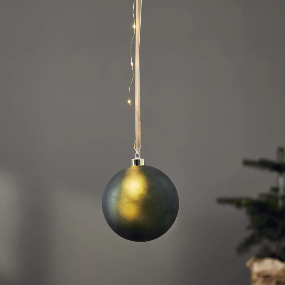 BLISS Glaskula Batteri 16,5cm 18LED Grön