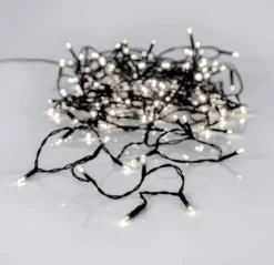 CRISPY ICE WHITE Ljusslinga 12,6m 180LED Vitt/Svart IP44