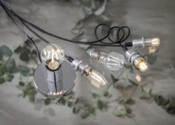 E14 Päron Dimbar 1.6W 2700K 110lm Klar LED-Lampa