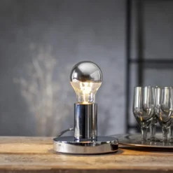 E27 Toppförseglad Normal 4,8W 2700K 400lm LED-Lampa