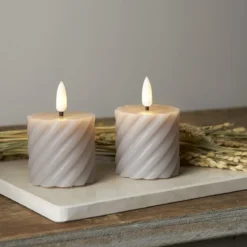 FLAMME SWIRL LED-Blockljus 2-Pack 7,5cm Grå