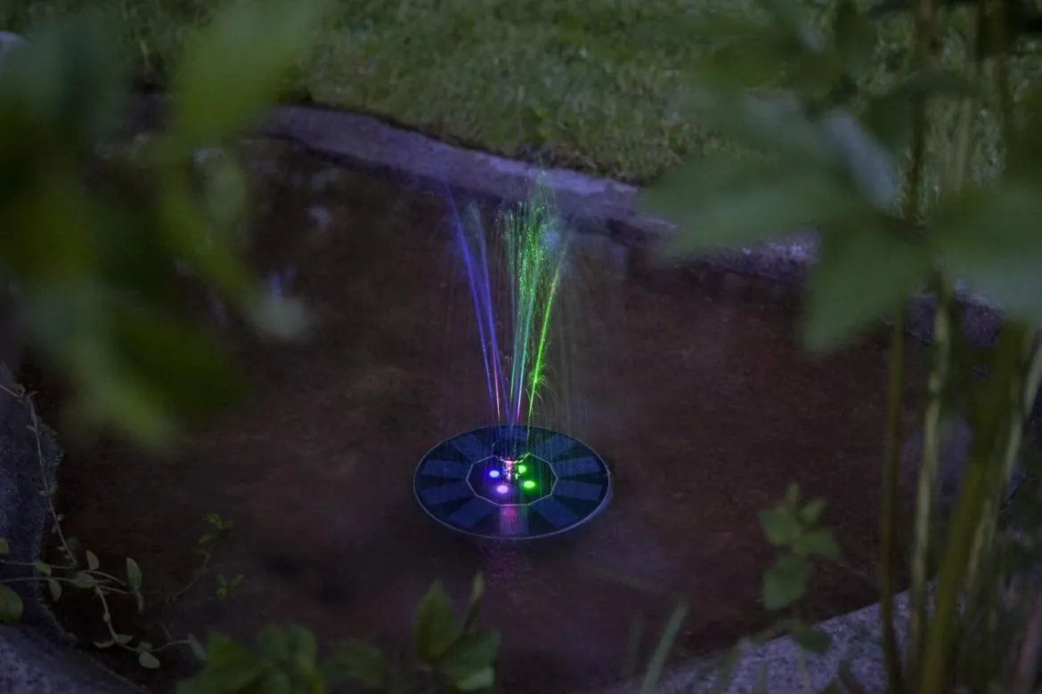 FOUNTAIN Solcellsfontän 16cm Svart