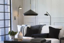 GEOMETRI Vägglampa 53cm Vit/Mässing