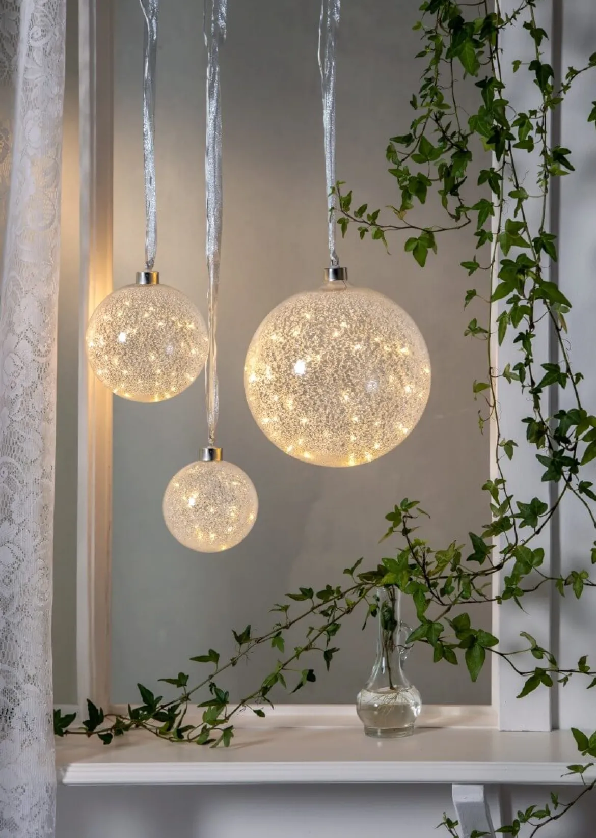 GLOW SNOW Glaskula 50L 20cm Frostad