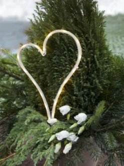GRAVLJUS DECORATIONHEART LED 39cm IP44 Vit