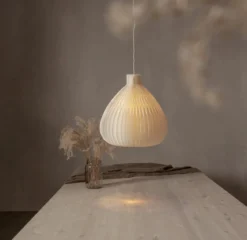 HONEYCOMB Hängande dekoration 40cm Vit