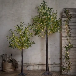 OLIVEC Dekorationsträd 1,8m Grön