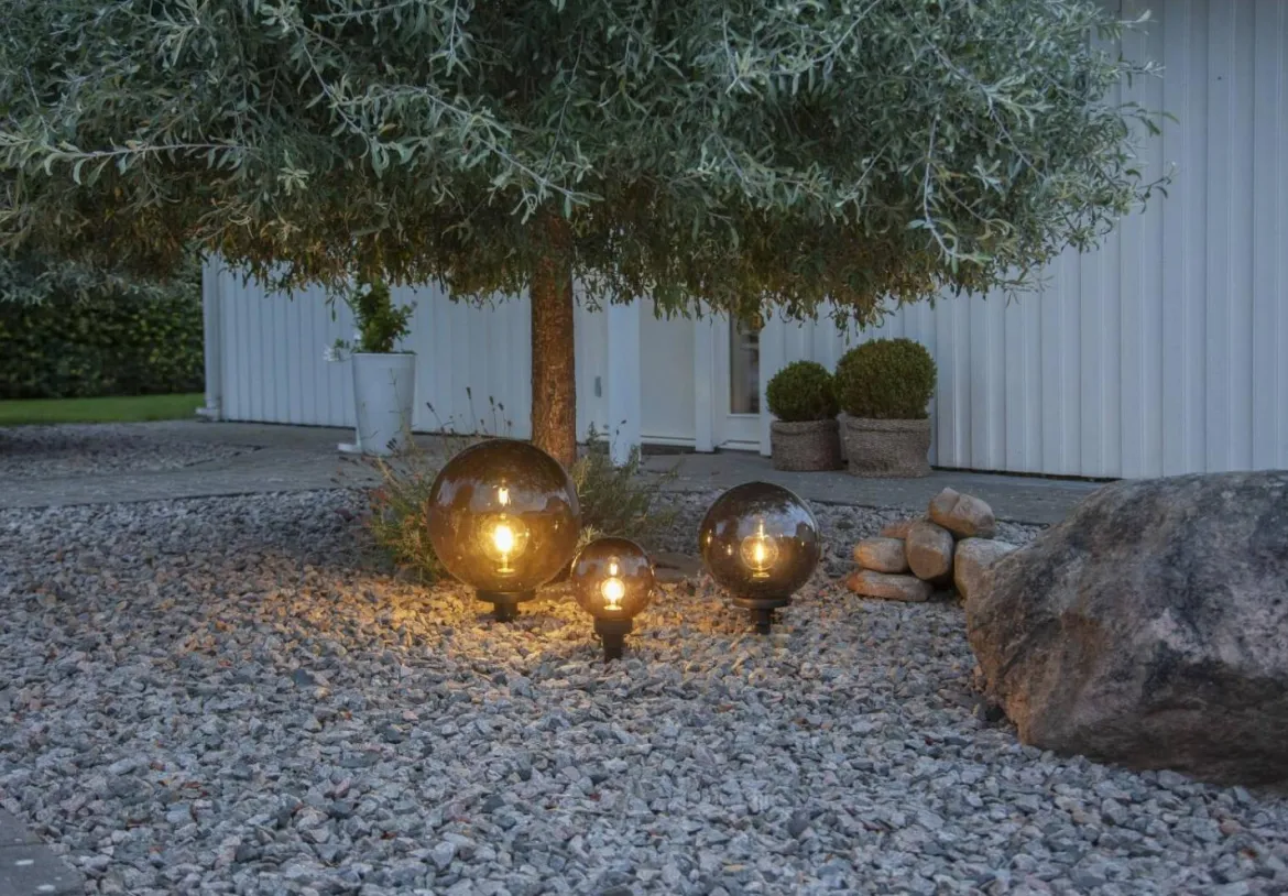 ORBY Klot Utomhusdekoration 20cm Svart