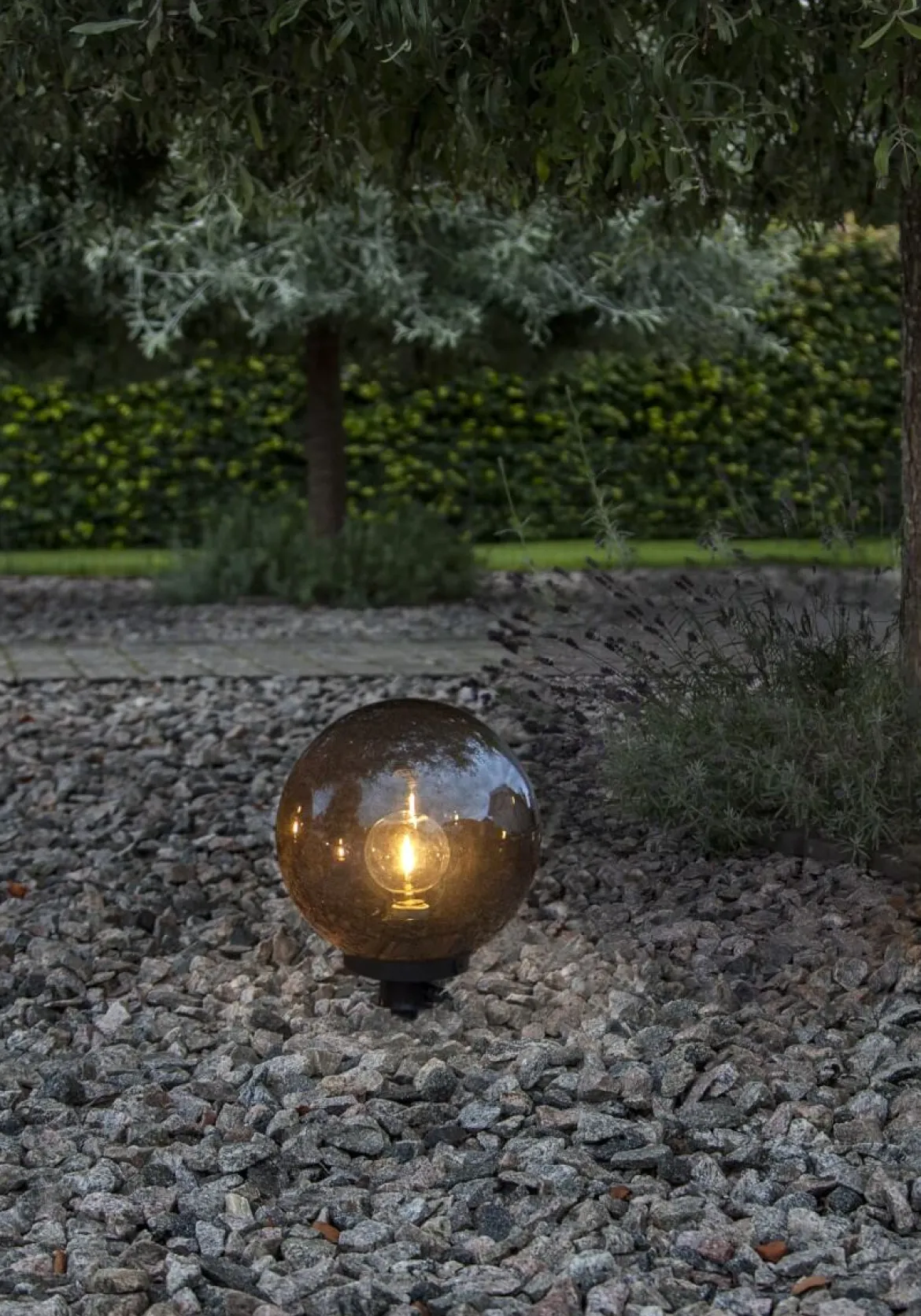 ORBY Klot Utomhusdekoration 30cm Svart