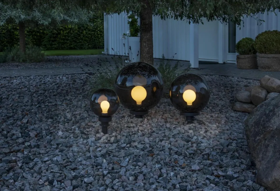 ORBY Klot Utomhusdekoration 30cm Svart