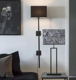 ROD Golvlampa 149cm Svart