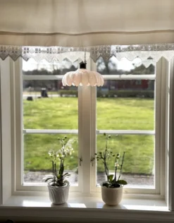 SOFIA Fönsterlampa 25cm Svart/Opalvit