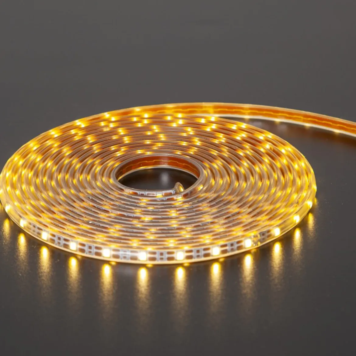 STRIP LIGHT Solcells-ljusslinga 500cm Transparent
