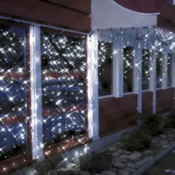 SYSTEM LED EXTRA Istappsslinga 2m 100LED Kallvit/Svart IP44