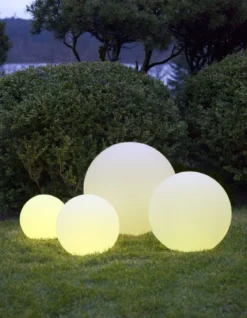 TWILIGHTS Utedekoration Boll 40cm Vit